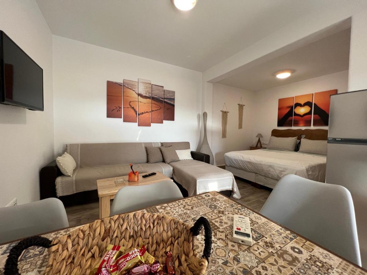 Voula'S Cozy Studio In Ano Mera Mykonos Екстер'єр фото