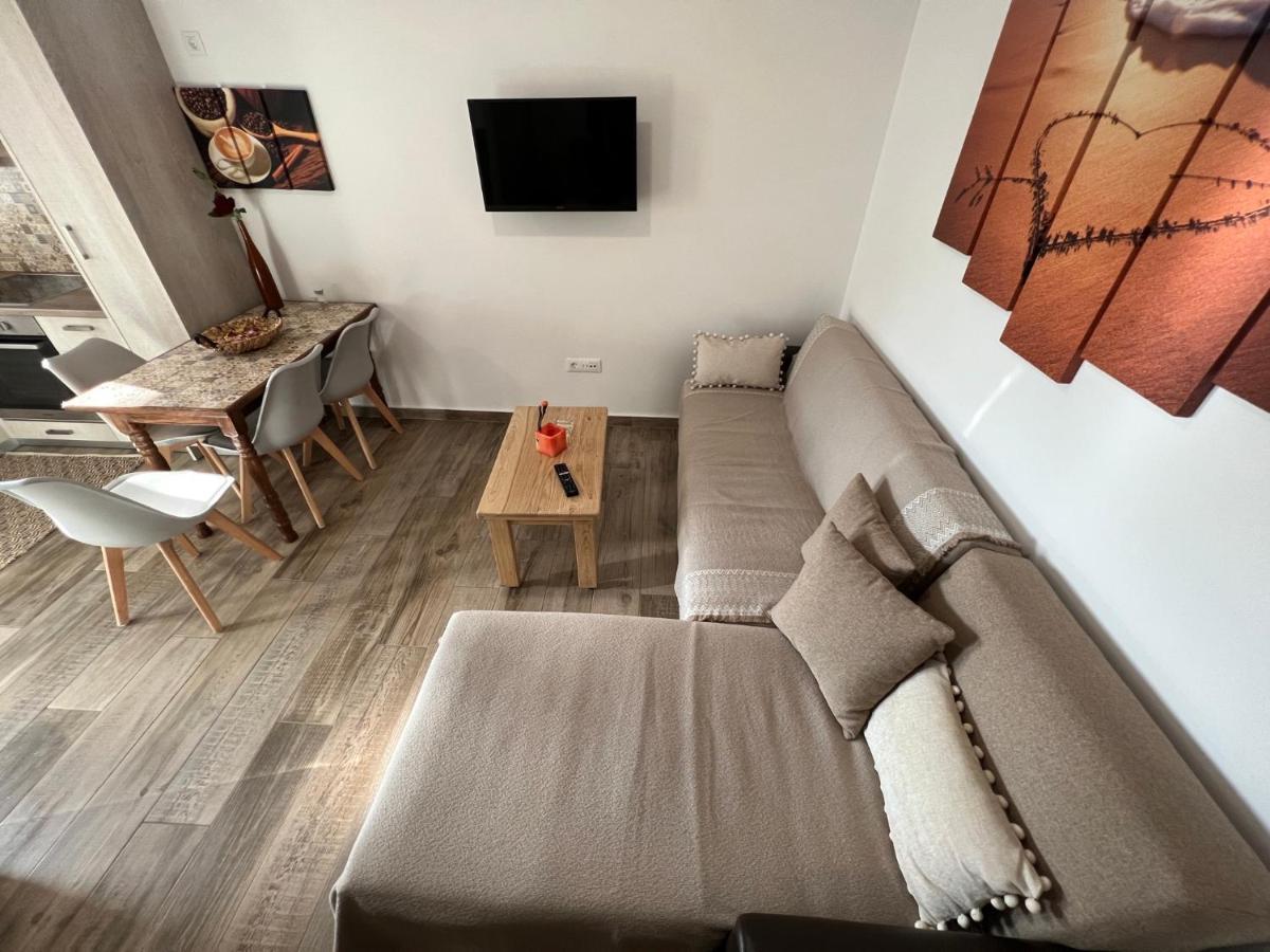 Voula'S Cozy Studio In Ano Mera Mykonos Екстер'єр фото